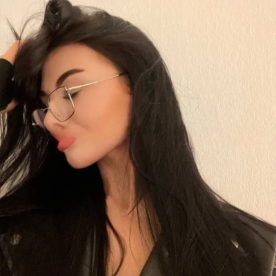 Emily, Escort, Riyadh