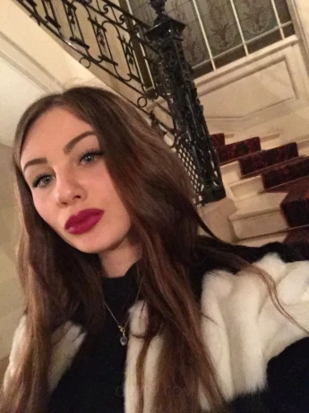 Olga_Paris — 2 / 5