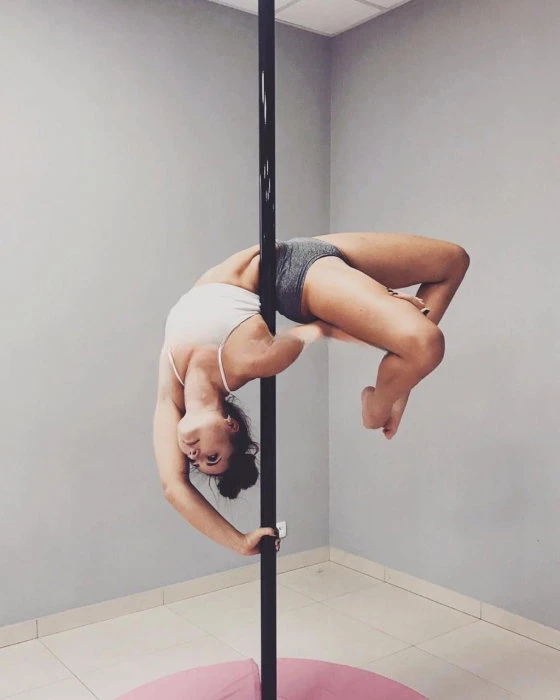 Vika — 4 / 6