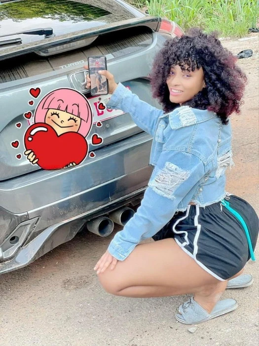Nikky, Escort, Accra