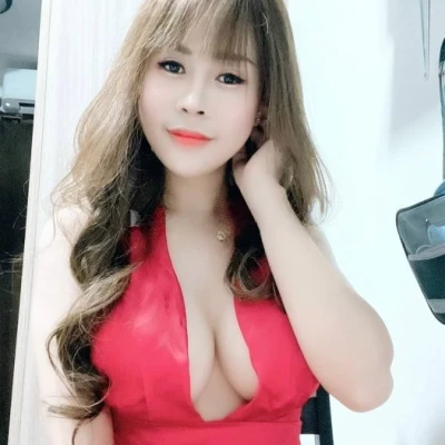 Elsavn, Escort, Muharraq