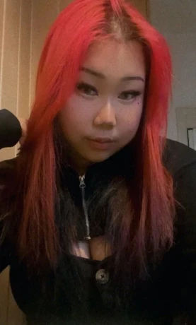 Luna Bei Mona Roses — 1 / 3