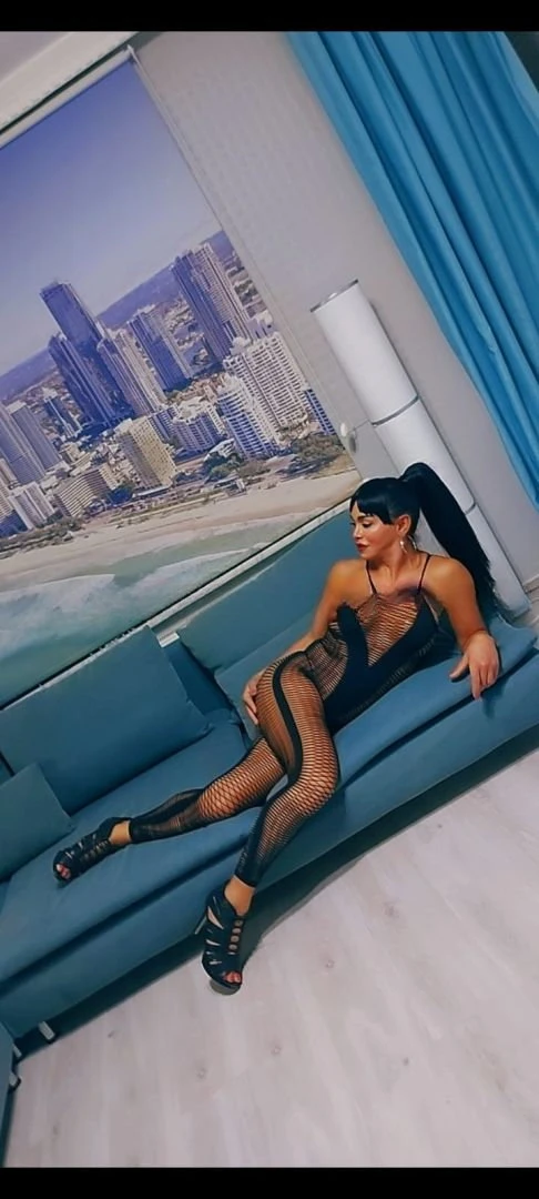 Nuran — 8 / 12