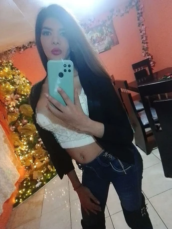 Barbie Trans — 3 / 12