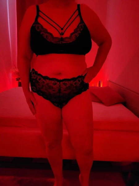 Nancy Kurtisane, Escort, Chemnitz