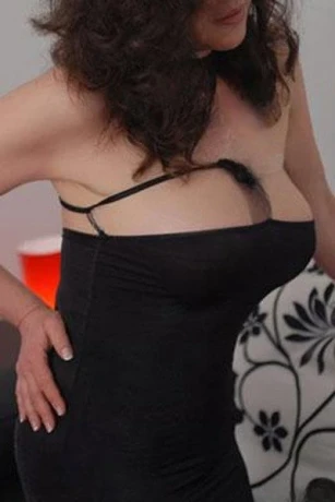 Neu Margo Milf Prickelnde Massagen Soft Domination In Hunzensc — 1 / 3