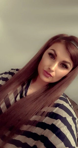 Jazmin Haushotelbesuche — 6 / 10