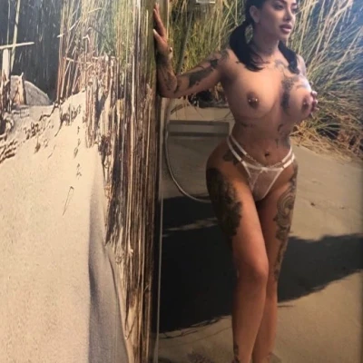 Kira Ink, Escort, Dresden