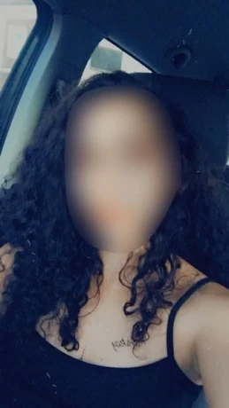 Latina T**n Anna im Haus 54 — 6 / 8