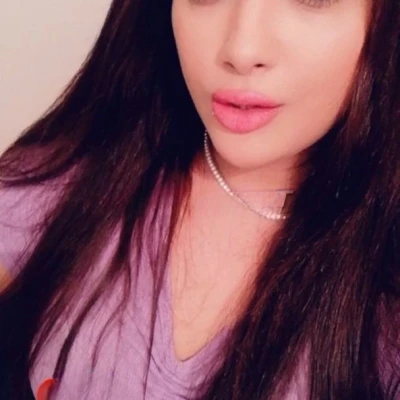 Elissa, Escort, Milan