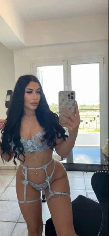 Vanessa Venus & Naomi Steele — 8 / 14