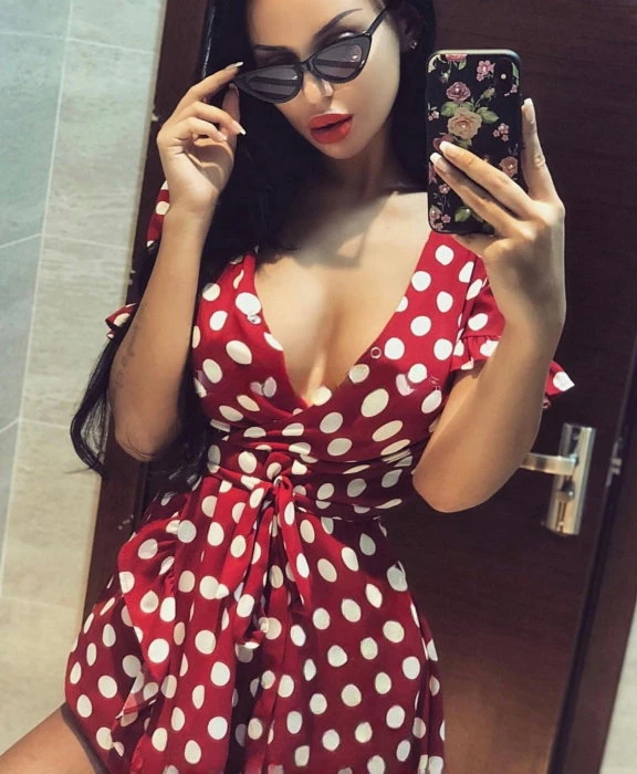 Sonia — 3 / 4