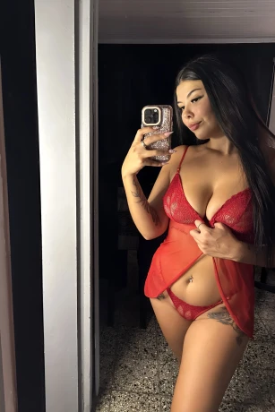 QueenRamona — 1 / 15