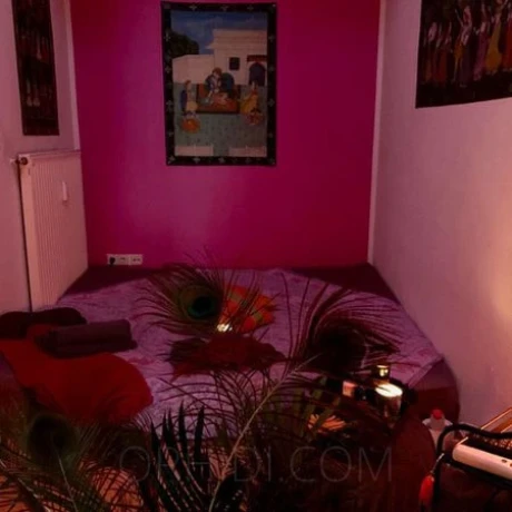 TRAUM & ZEIT MASSAGE — 9 / 14