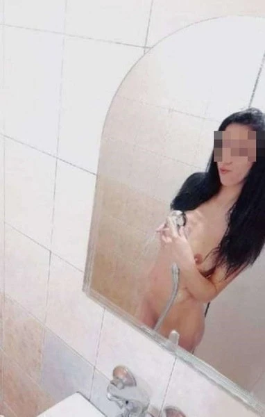 Pamela155 — 2 / 3