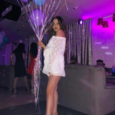 Kathleen, Escort, Paris