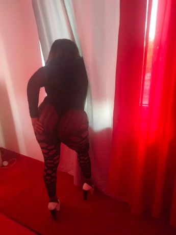 Annabella 11 — 3 / 4