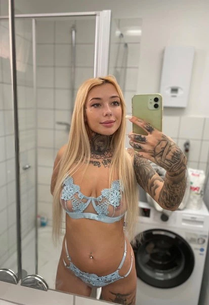 Leonie — 4 / 7
