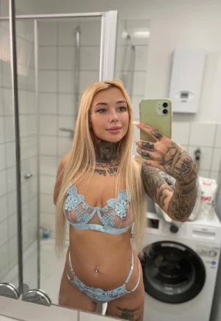Leonie — 4 / 7