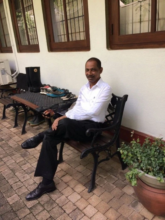 Uthum, Escort, Colombo
