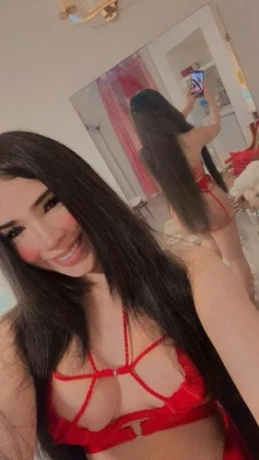 TS Mia Mega — 17 / 23