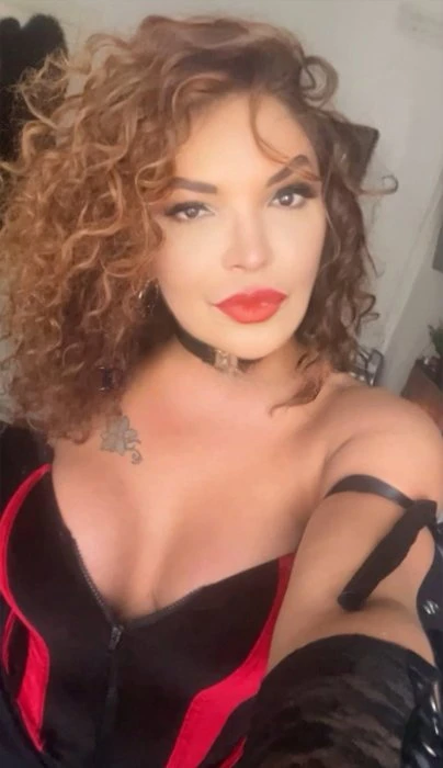 Letizia Valentina — 2 / 12