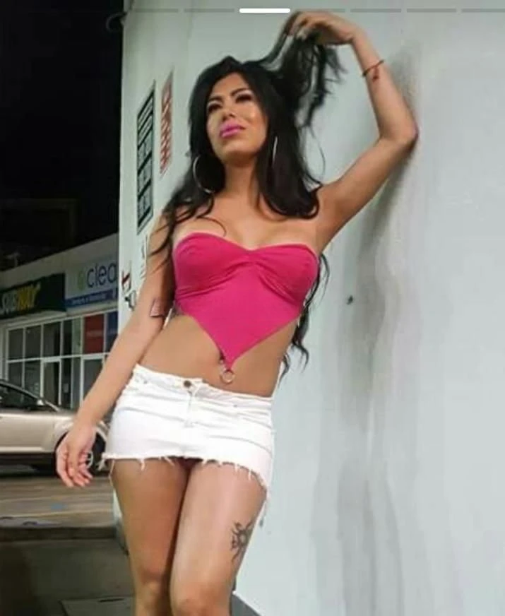 Nicole Orozco — 10 / 12