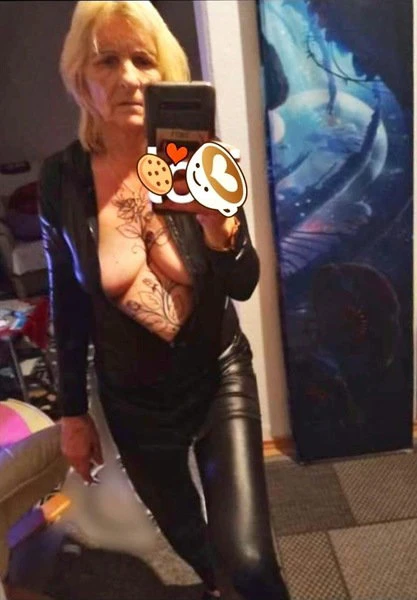 Lori, Escort, Plauen