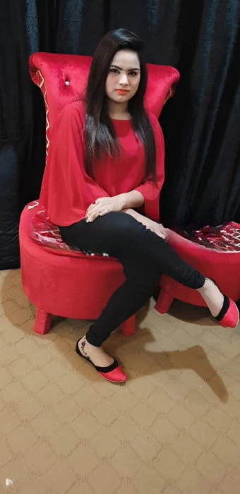Anas, Escort, Ankara