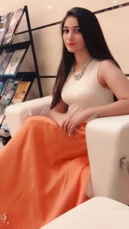 Manahil Student — 4 / 5