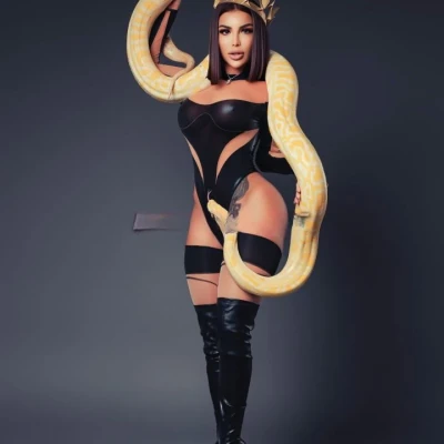 Karlita Real, Escort, Matamoros