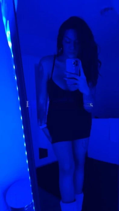 Samantha — 4 / 5