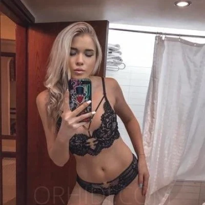 Ksenia, Escort, Prague