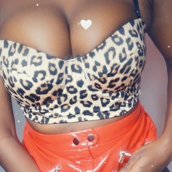 Lady Kikicash — 6 / 9