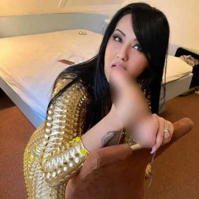 Karina Lollis, Escort, Zurzach