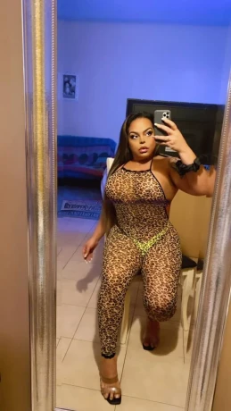 Claudia Matarazzo — 7 / 12