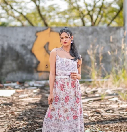 Mistress Barbie Tara — 9 / 12