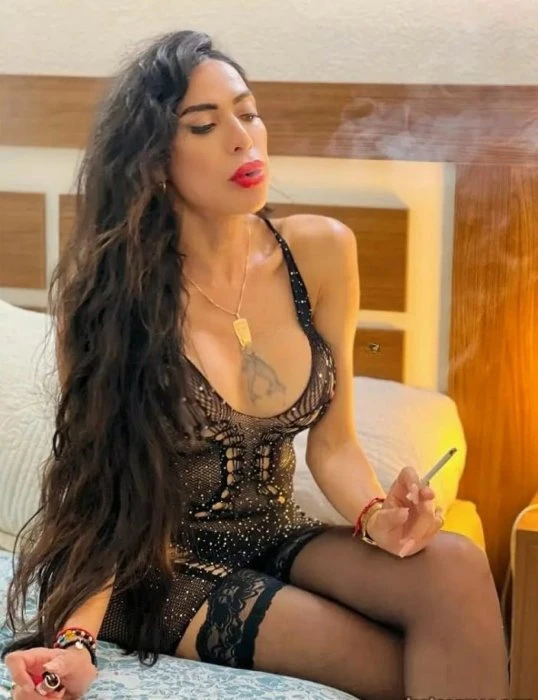 Lina — 5 / 6