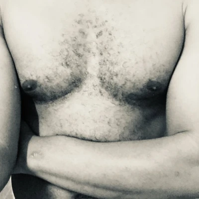 Benzy, Escort, Hanoi