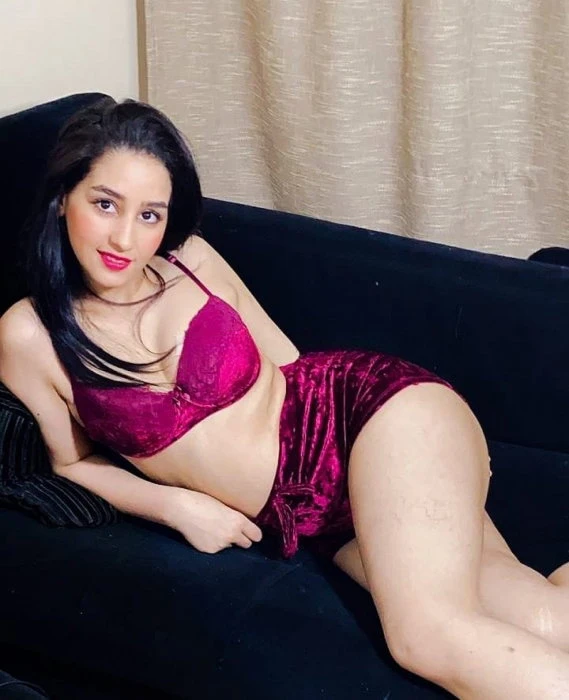 Ameera, Escort, Dubai