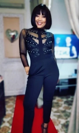 Kimi Dolly — 4 / 5