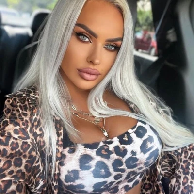 Lika, Escort, Naples