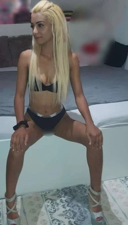 Andrea 100 Originalle Bilder — 5 / 6