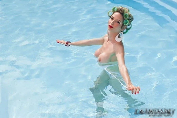 Laviny Albuquerque — 8 / 12