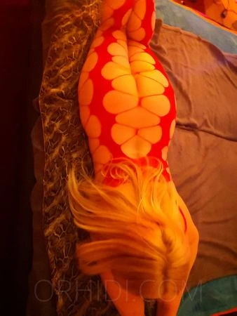 bis Freitag Essa - Massage-Spezialistin im klimatisierten Raum! — 5 / 6