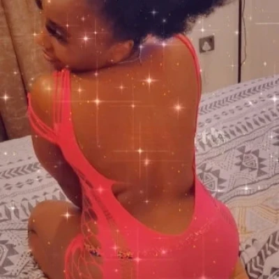 Palvine, Escort, Ahmadi