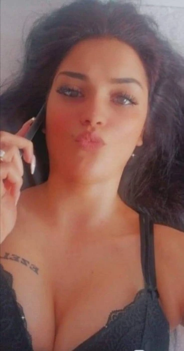 Viktoria, Escort, Sint-Niklaas
