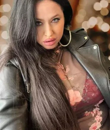 Bbw Met Cup P En Thick Ass — 9 / 11