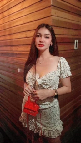 Trans Sweet Nadia — 4 / 11