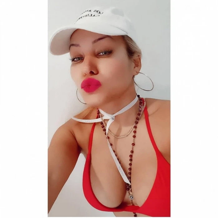 Eliana Ramirez, Escort, Dubai